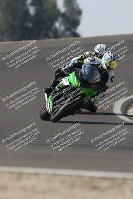 media/Nov-01-2025-TrackDaz (Sat) [[2b4d5192bc]]/B Group/1220pm (Turn 2 Outside)/